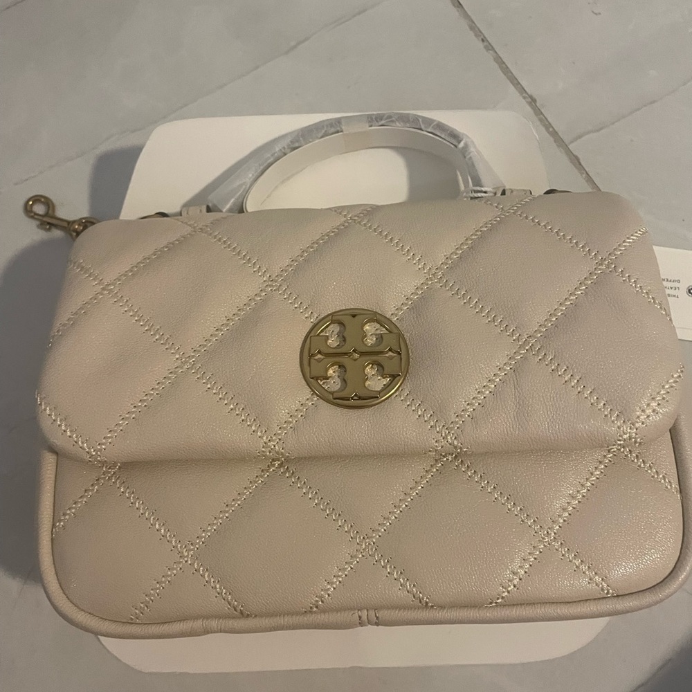 Tory Burch Willa top handle bag/NEW